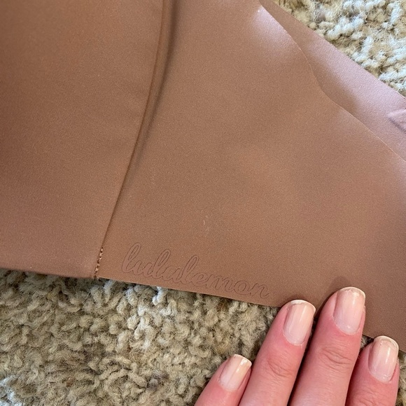 Lululemon Women’s Take Shape Bra Padded Push up in Tan Size 38B - Picture 7 of 9